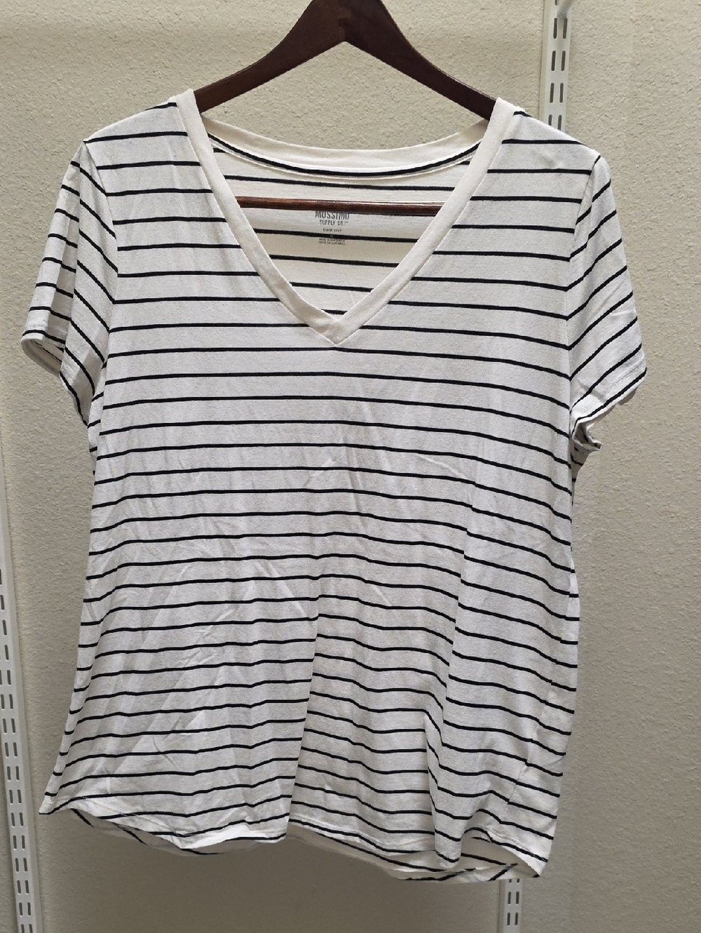 Mossimo Supply Co. White V-Neck Tee with Black Stripes